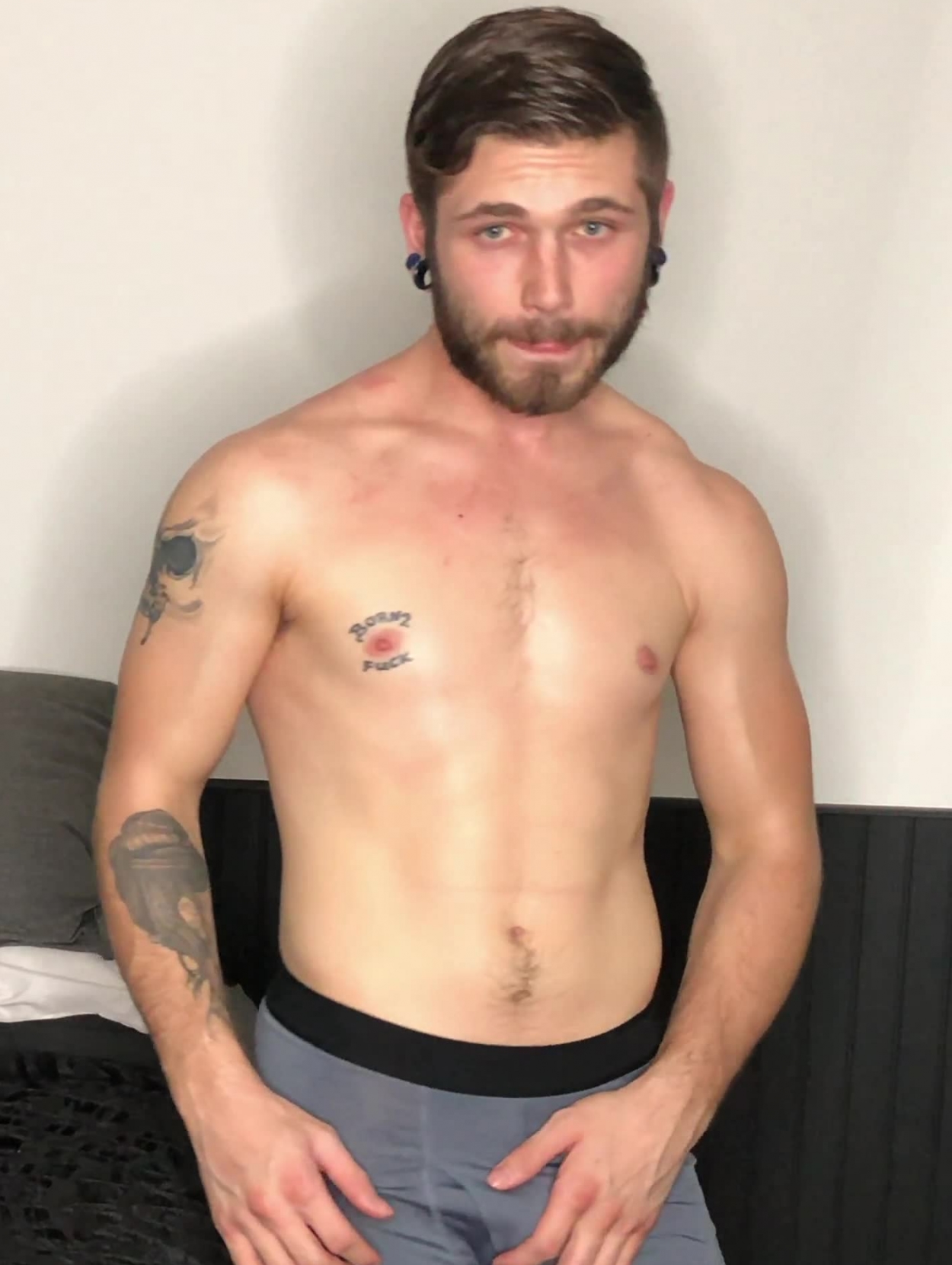 Hunter Tyler Gay Porn Star - Tyler Castle | Gay Porn Star Database at WAYBIG
